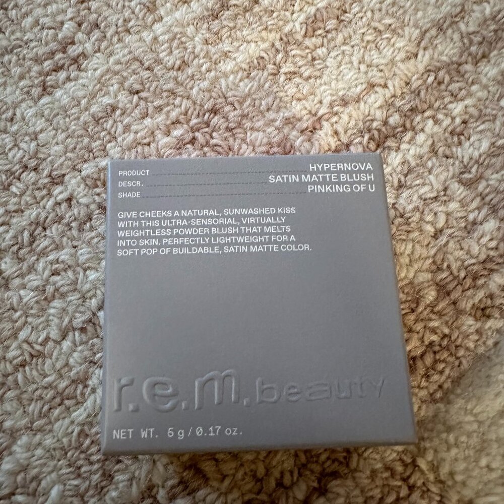 NIB Unused rem beauty Araina Grande Hypernova Satin Matte Blush - Pinking Of U